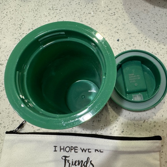 Friends Themed Gift Set with Tumbler and Pouch - Picture 3 of 7